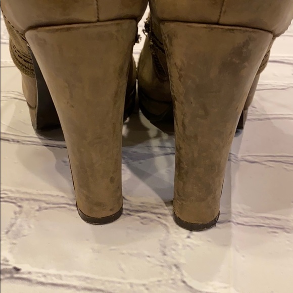 DolceVita Distressed Chic High Ankle Combat Boots - Picture 4 of 9